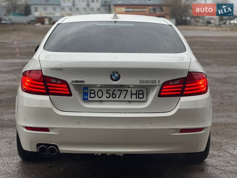 Седан BMW 5 Series 2015 в Тернополі