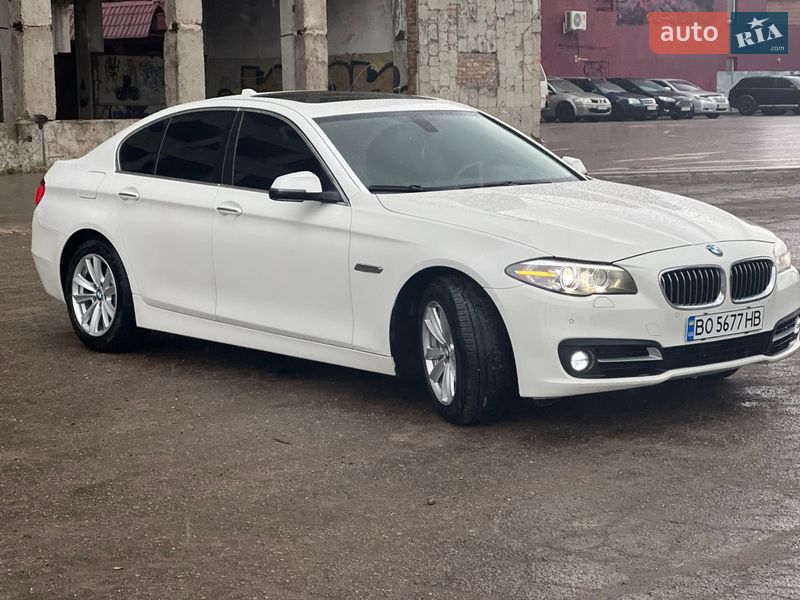 Седан BMW 5 Series 2015 в Тернополі