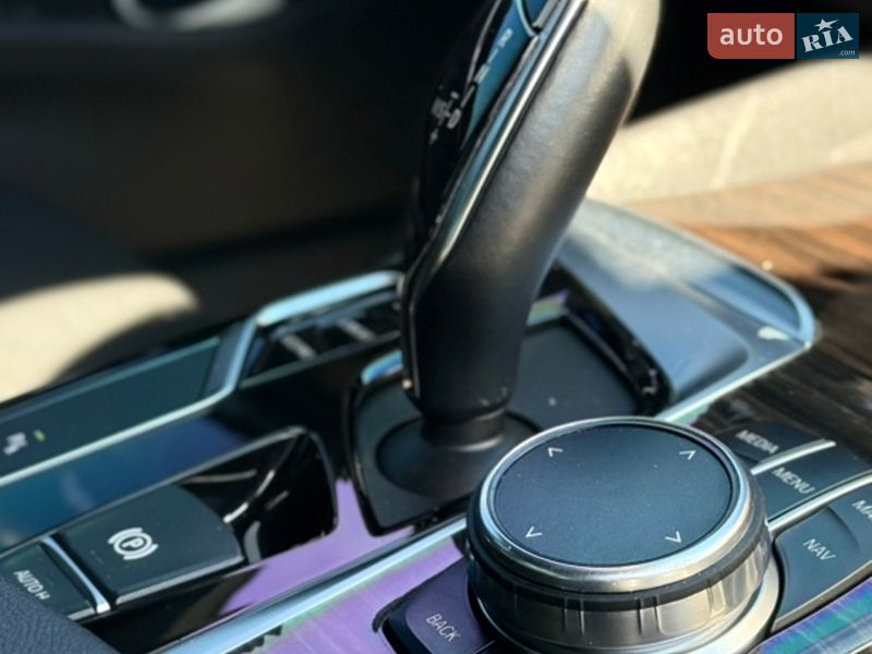 Седан BMW 5 Series 2018 в Днепре фото 19 Седан BMW 5 Series 2018 в Днепре