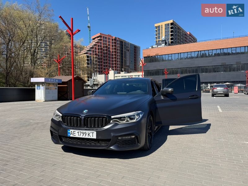 Седан BMW 5 Series 2017 в Києві