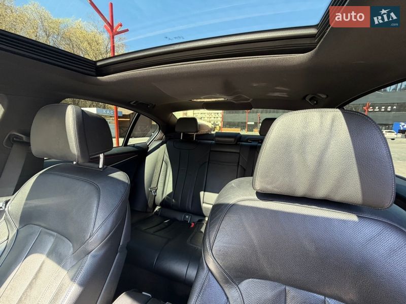 Седан BMW 5 Series 2017 в Києві