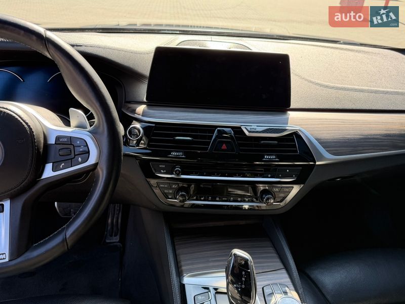 Седан BMW 5 Series 2017 в Києві