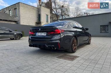 Седан BMW 5 Series 2017 в Львове