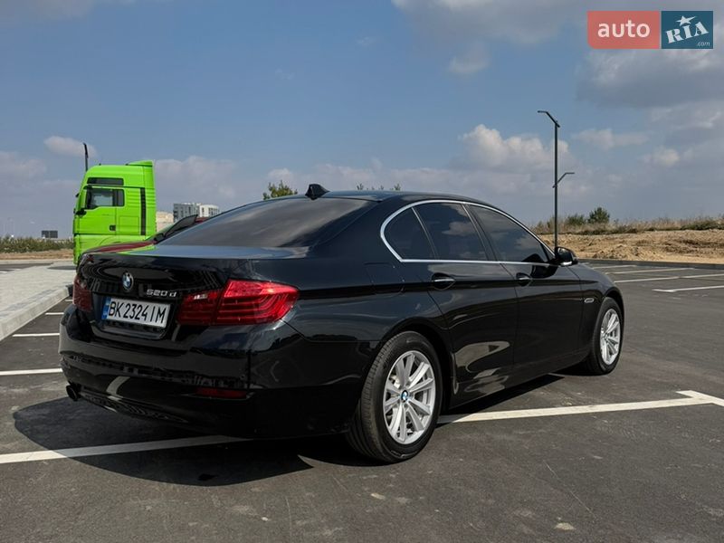 Седан BMW 5 Series 2014 в Рівному