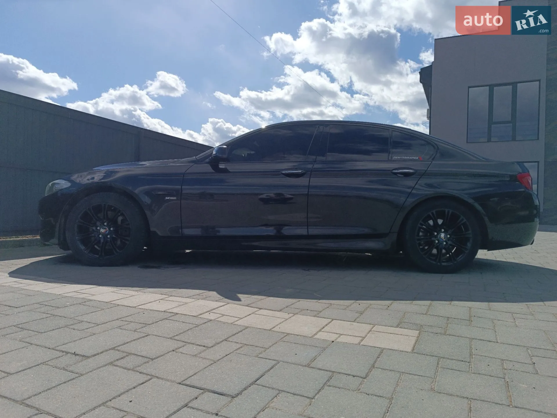 2010 BMW 5er - мініатюра 6