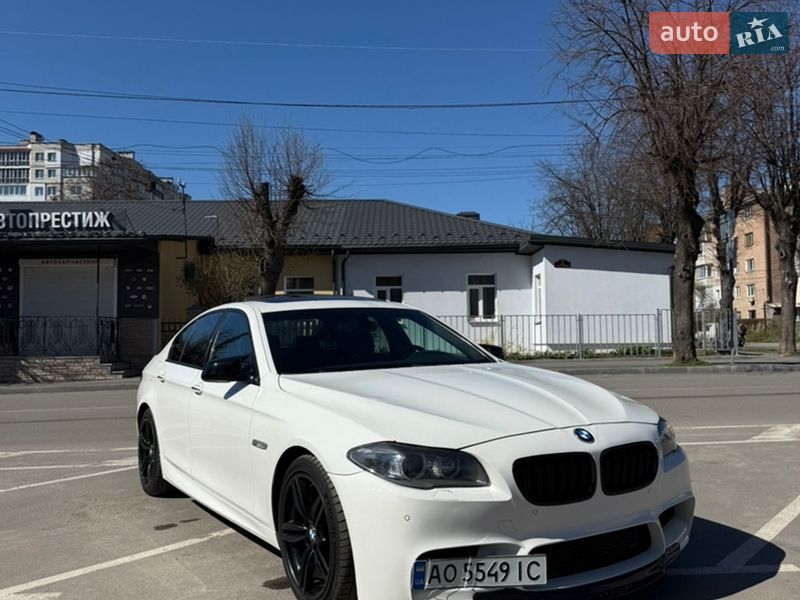 BMW 5 Series 2012 BMW 5 Series 2012