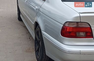 Седан BMW 5 Series 2002 в Тернополі