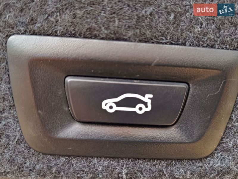 Седан BMW 5 Series 2013 в Києві