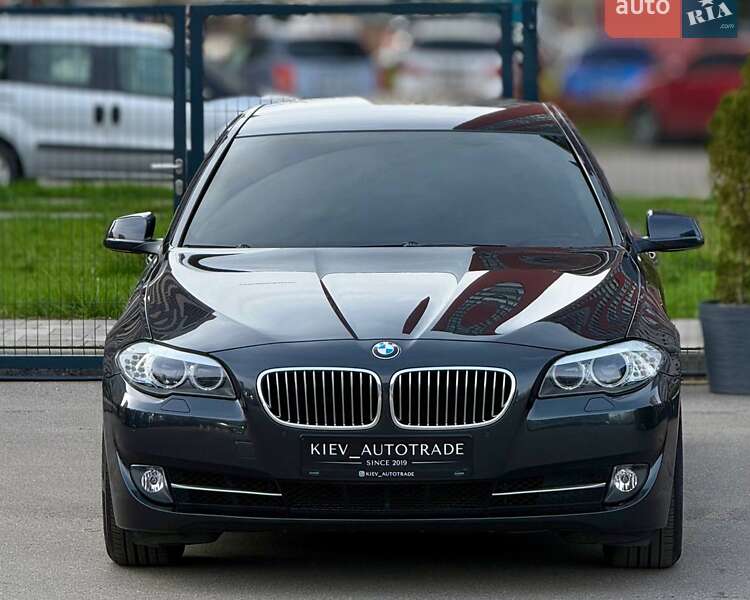Седан BMW 5 Series 2012 в Киеве