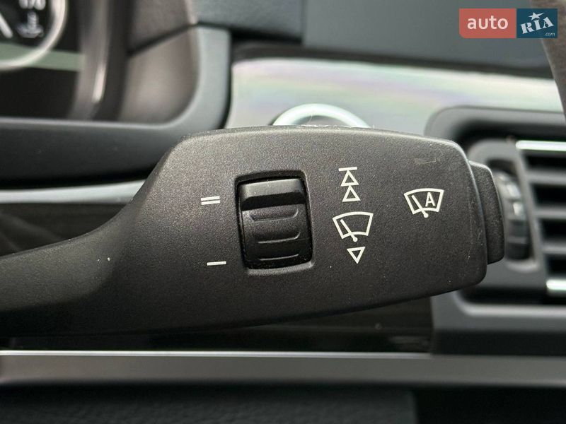 Седан BMW 5 Series 2012 в Киеве