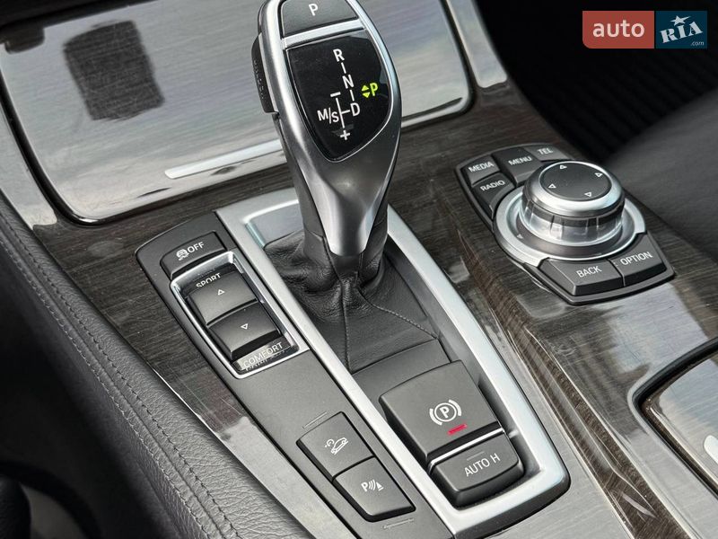 Седан BMW 5 Series 2012 в Киеве