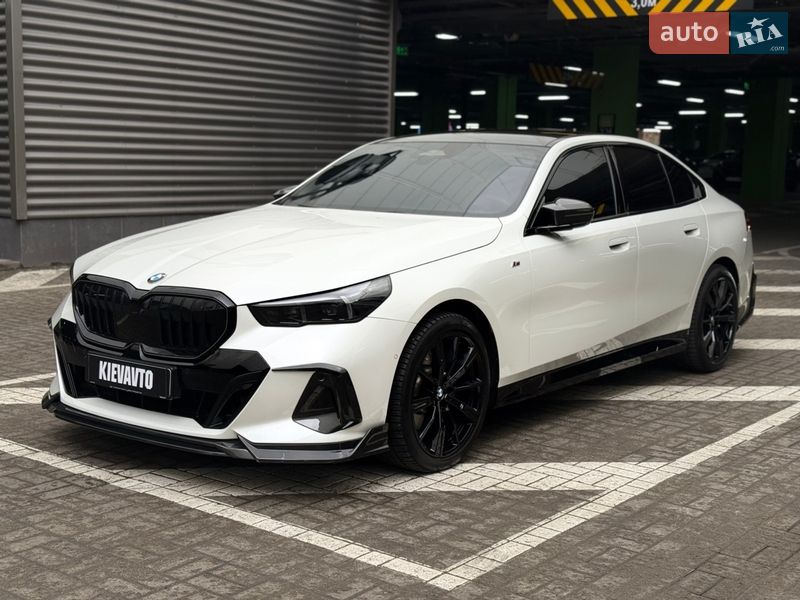 BMW 5 Series 2024 BMW 5 Series 2024