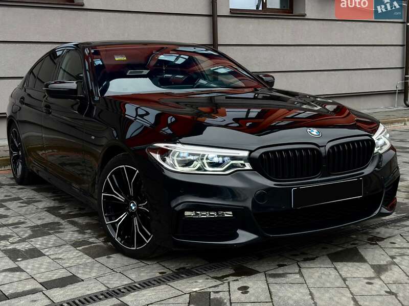 Седан BMW 5 Series 2017 в Львові
