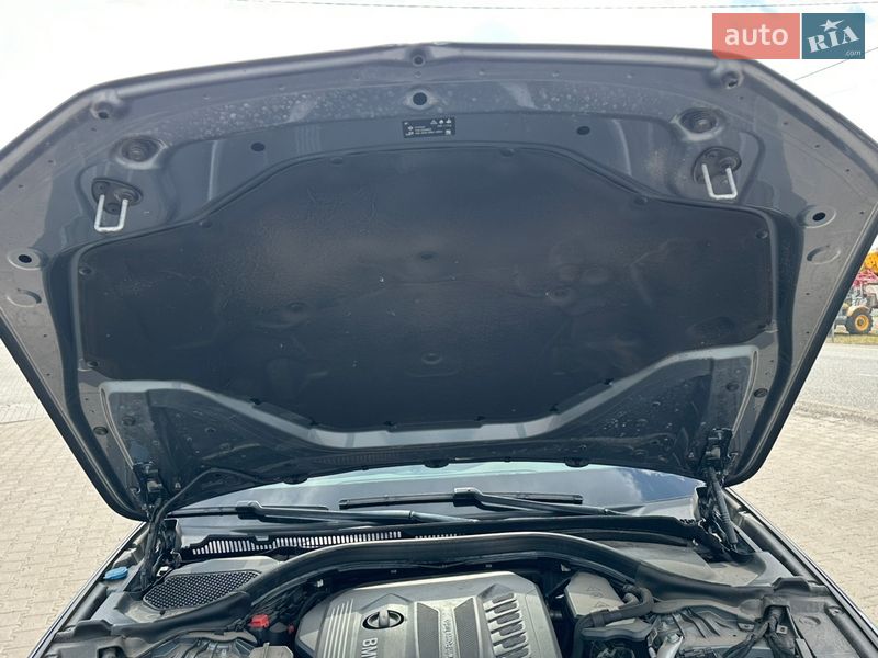 Седан BMW 5 Series 2019 в Виннице