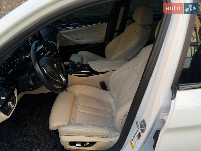Седан BMW 5 Series 2017 в Ивано-Франковске