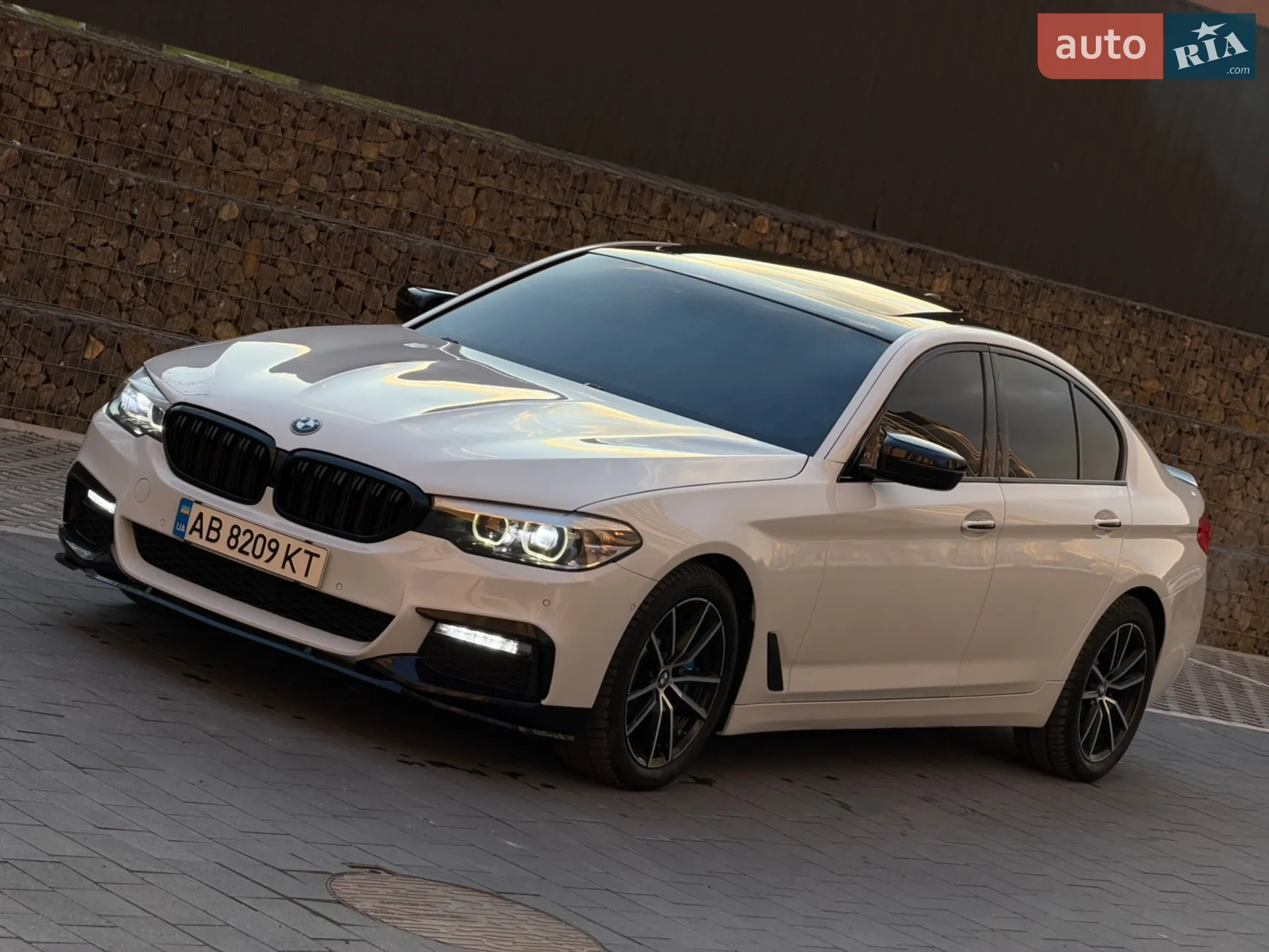 2017 BMW 5er - мініатюра 21