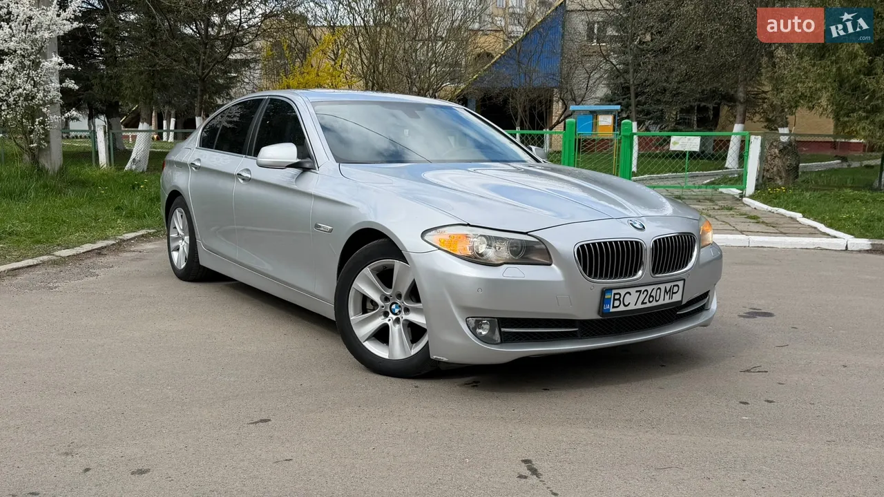 2011 BMW 5er - мініатюра 18