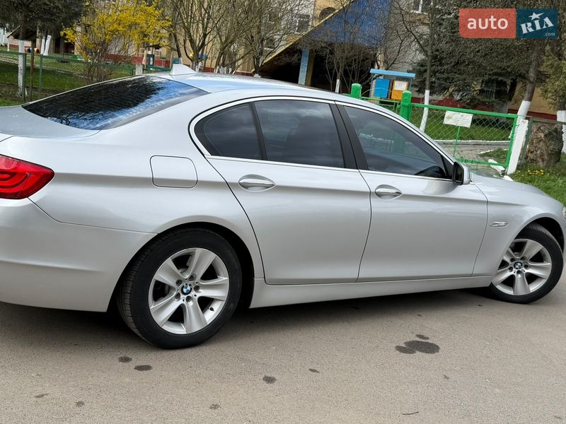 Седан BMW 5 Series 2012 в Дрогобичі