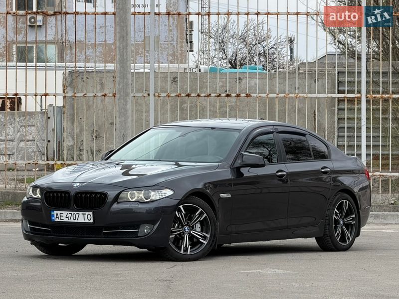 BMW 5 Series 2012 BMW 5 Series 2012