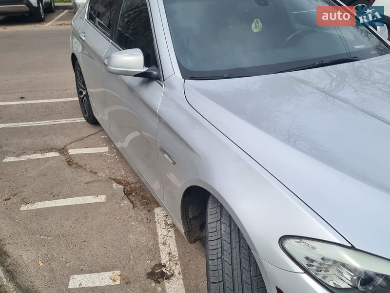 Седан BMW 5 Series 2013 в Львове