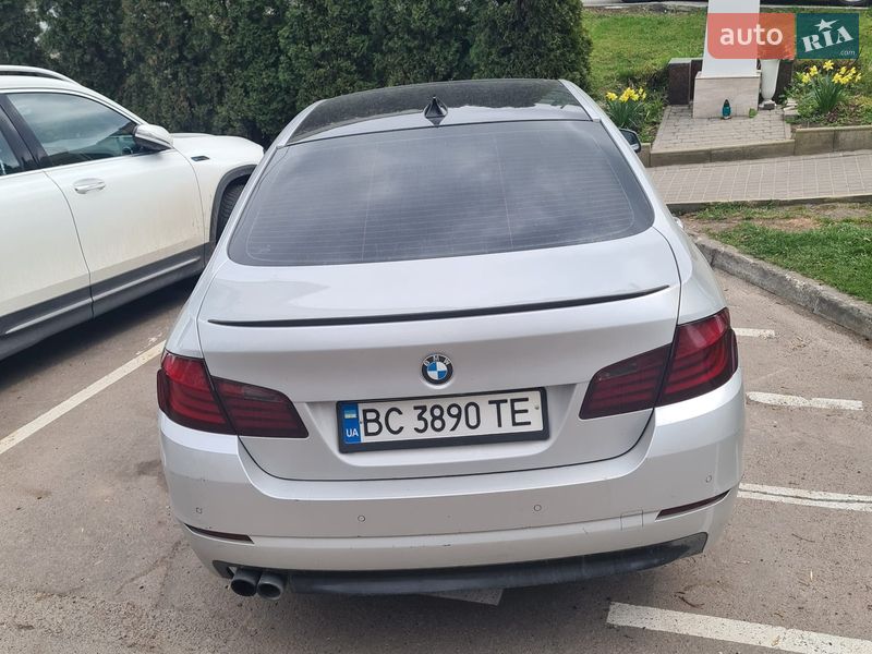 Седан BMW 5 Series 2013 в Львове