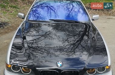 Седан BMW 5 Series 2001 в Луцке
