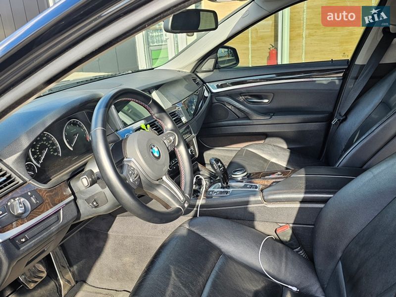 Седан BMW 5 Series 2012 в Ковелі