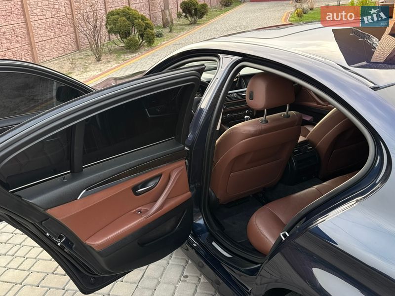 Седан BMW 5 Series 2014 в Луцьку
