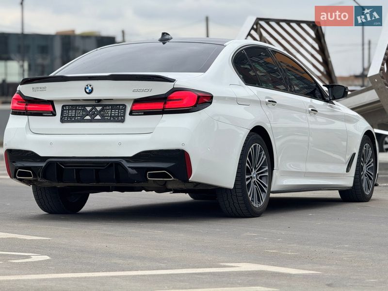 Седан BMW 5 Series 2018 в Рівному