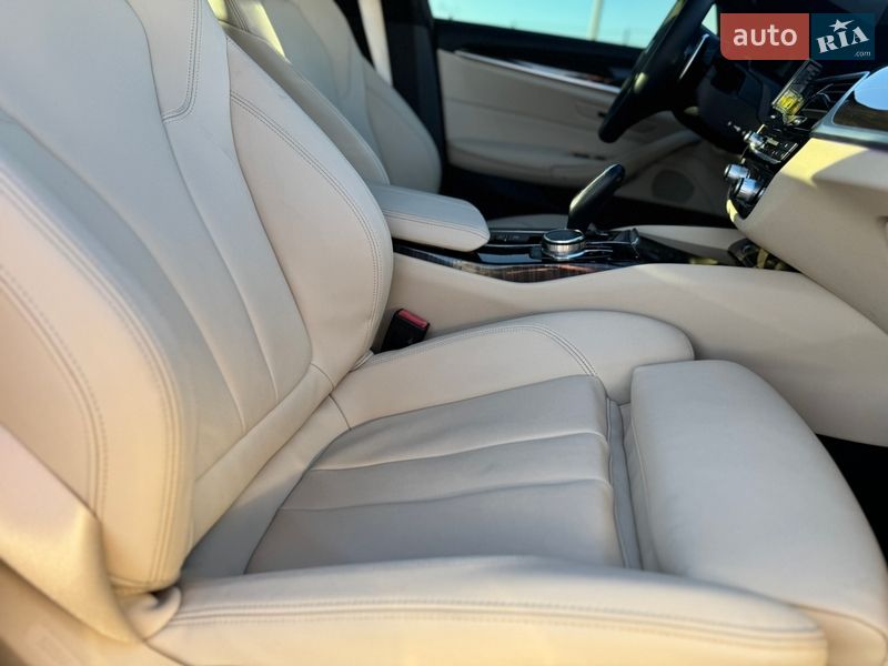 Седан BMW 5 Series 2018 в Рівному