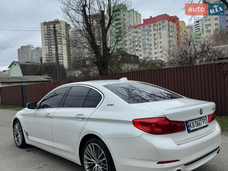 Седан BMW 5 Series 2017 в Києві
