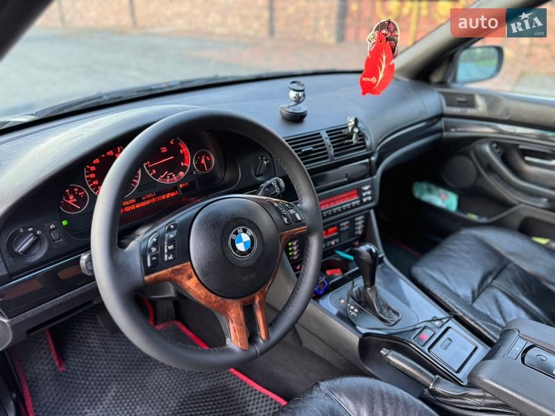 Універсал BMW 5 Series 2001 в Звягелі