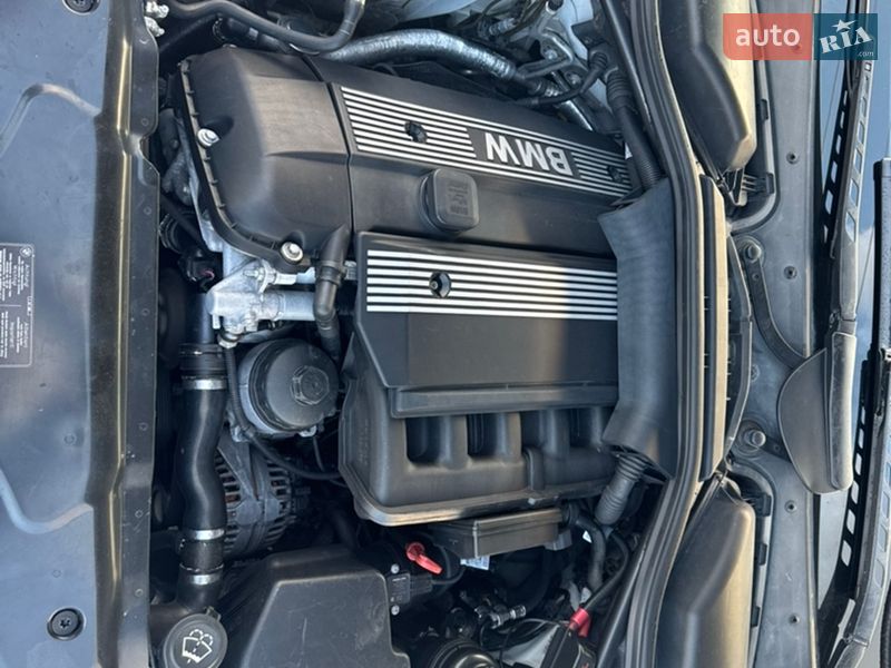 Седан BMW 5 Series 2004 в Виннице