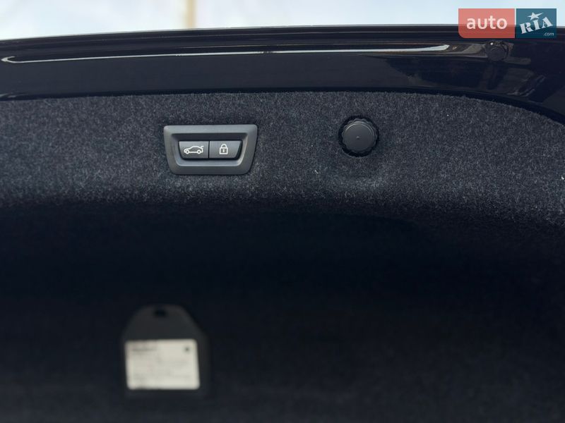 Седан BMW 5 Series 2017 в Полтаві