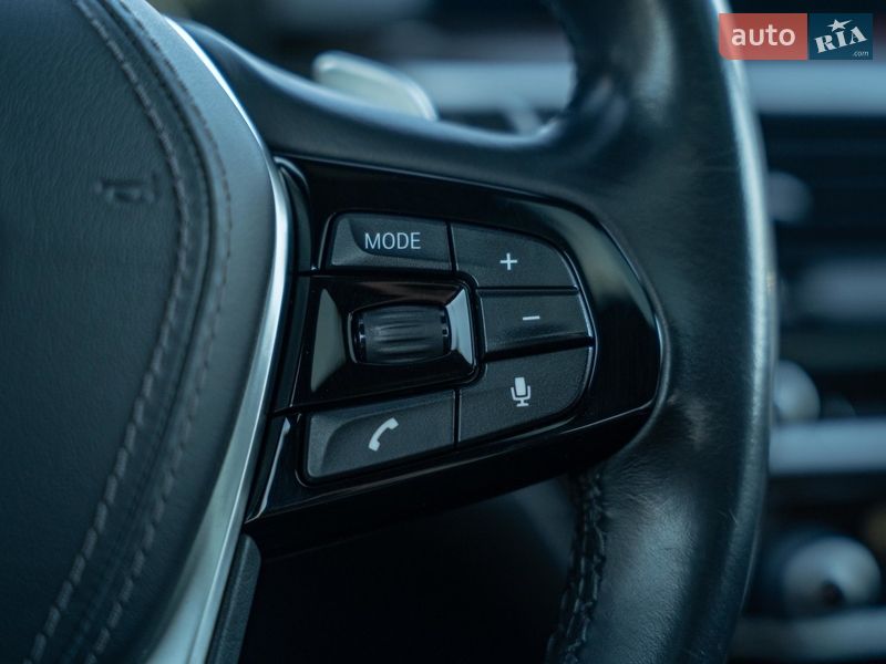 Седан BMW 5 Series 2018 в Чернівцях