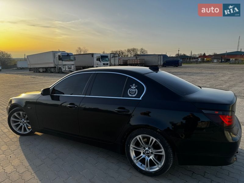 Седан BMW 5 Series 2004 в Дунаевцах