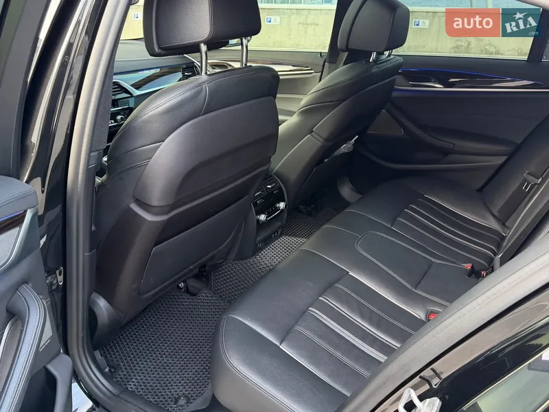 BMW 5 Series 2020 VIN WBAJD11030CE18404 фото оголошення 18 з 63