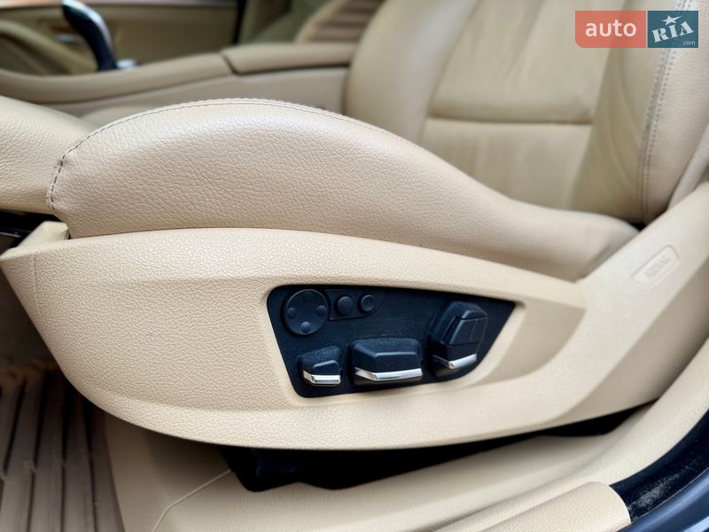 Седан BMW 5 Series 2011 в Одессе