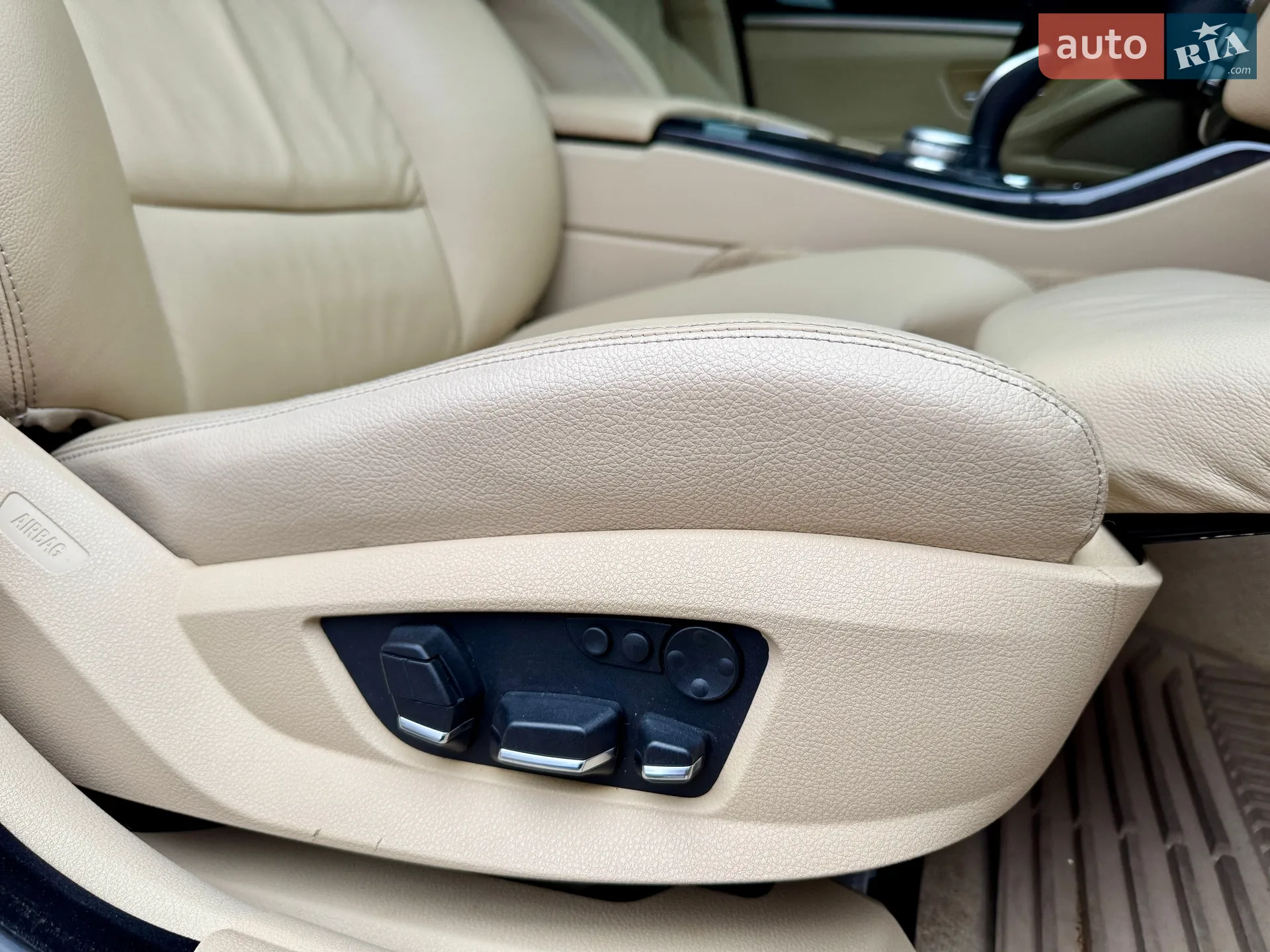 2011 BMW 5er - мініатюра 51