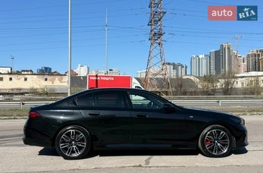 Седан BMW 5 Series 2025 в Киеве