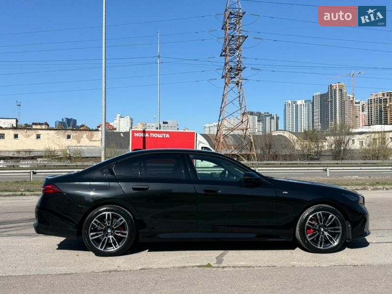 Седан BMW 5 Series 2025 в Киеве фото Седан BMW 5 Series 2025 в Киеве