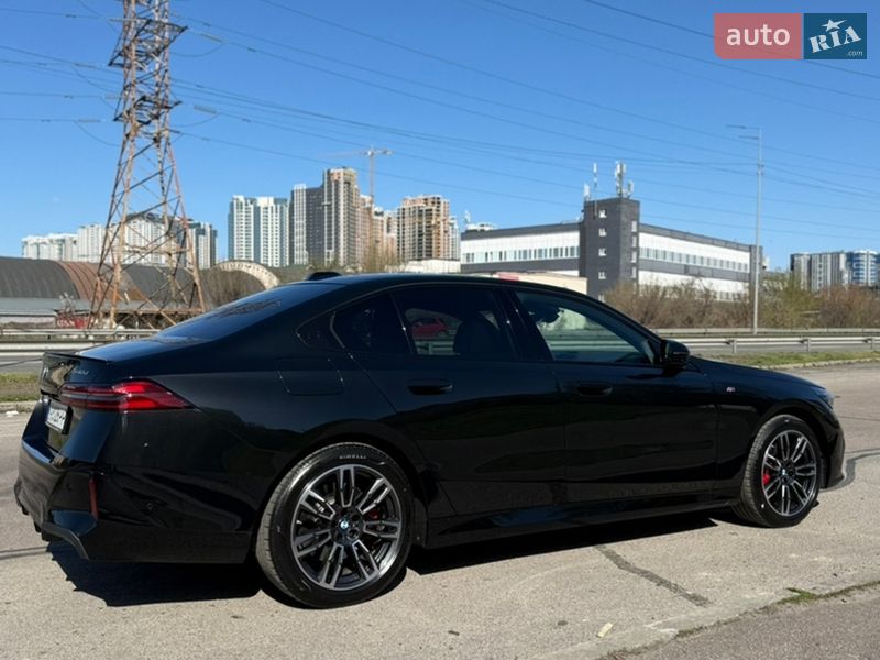 Седан BMW 5 Series 2025 в Киеве фото 21 Седан BMW 5 Series 2025 в Киеве