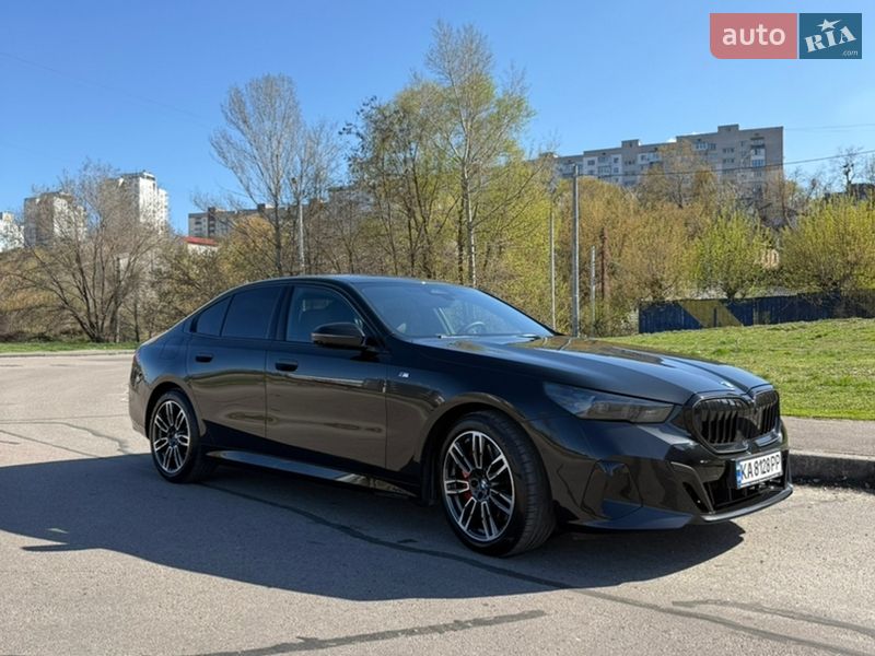 Седан BMW 5 Series 2025 в Киеве фото 47 Седан BMW 5 Series 2025 в Киеве