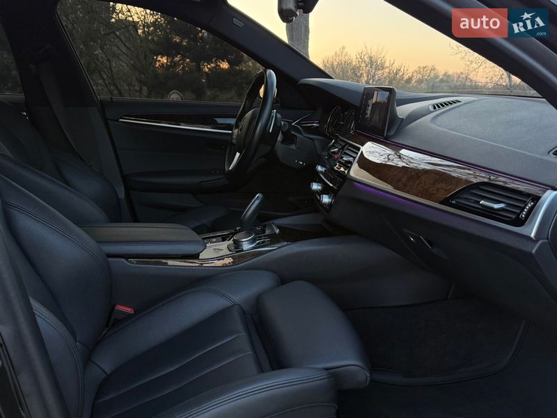 Седан BMW 5 Series 2018 в Киеве фото 19 Седан BMW 5 Series 2018 в Киеве