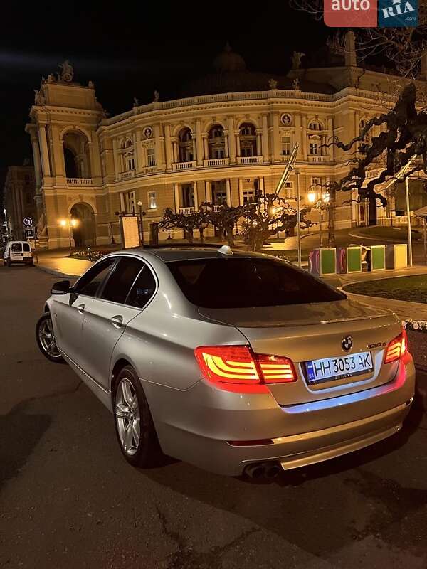 Седан BMW 5 Series 2010 в Одесі