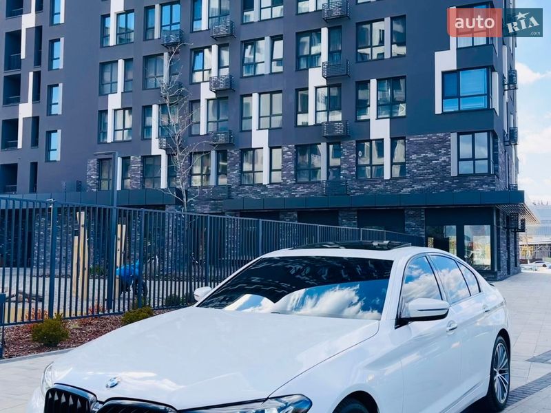 Седан BMW 5 Series 2017 в Кропивницькому
