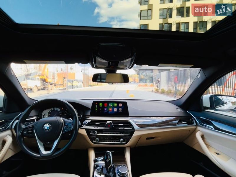Седан BMW 5 Series 2017 в Кропивницькому