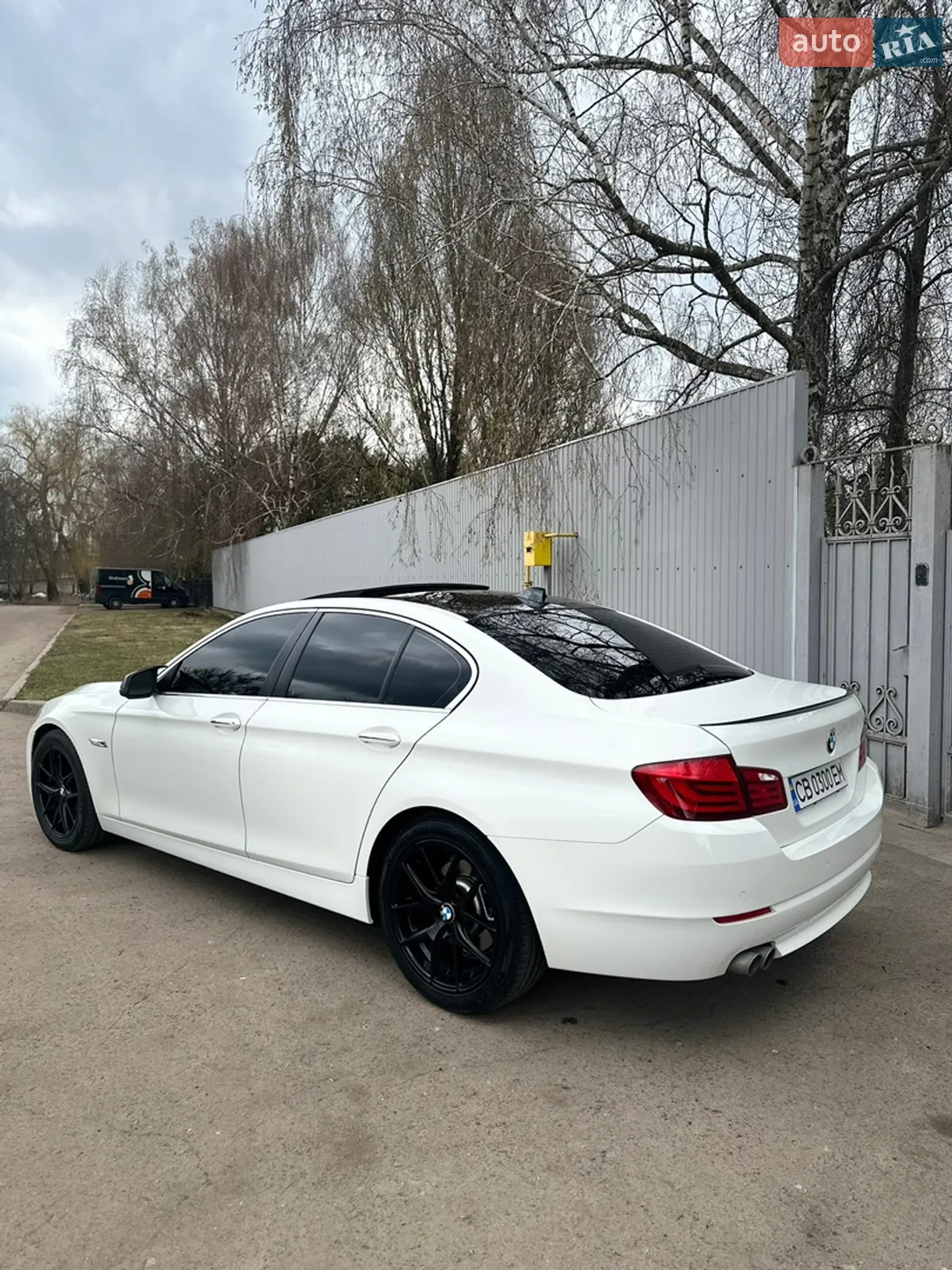 2010 BMW 5er - мініатюра 8