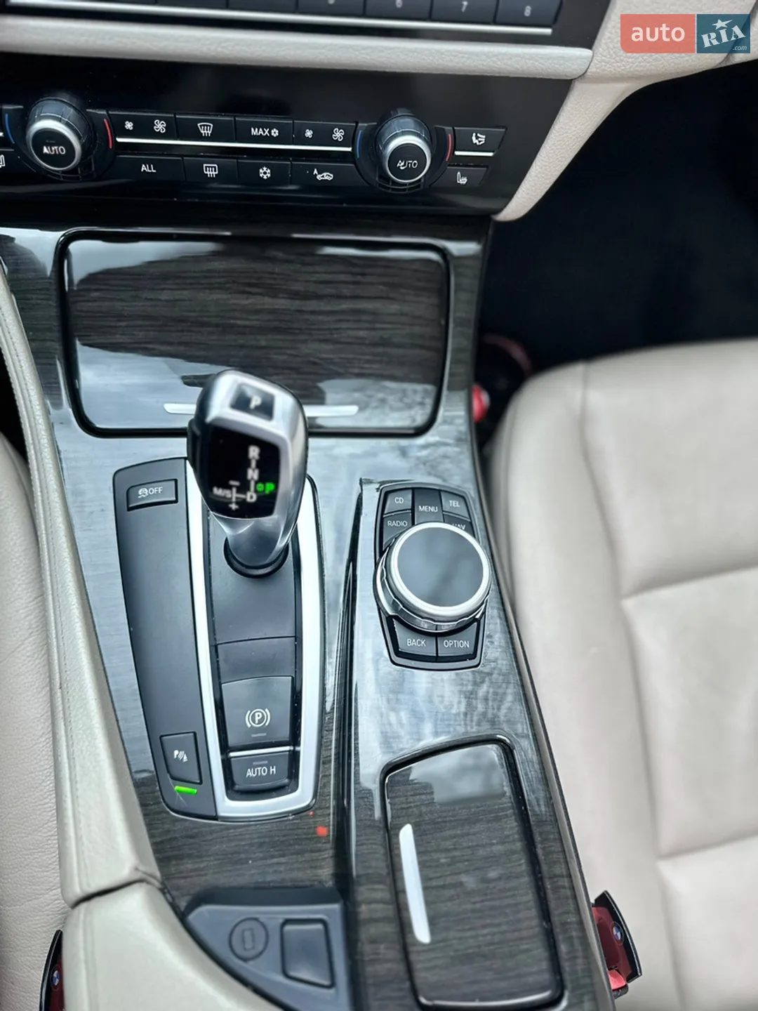 2010 BMW 5er - мініатюра 36