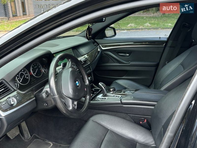 Седан BMW 5 Series 2013 в Ровно